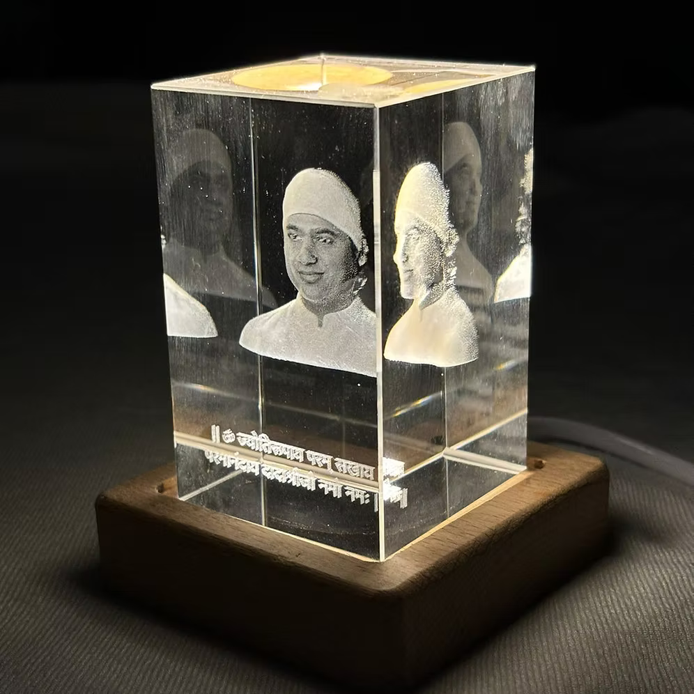 Dada 3D Crystal Divine Light