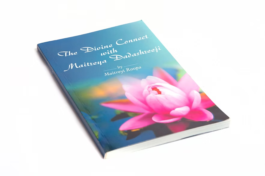 The Divine Connect With Maitreya Dadashreeji - By Maitreyi Roopa